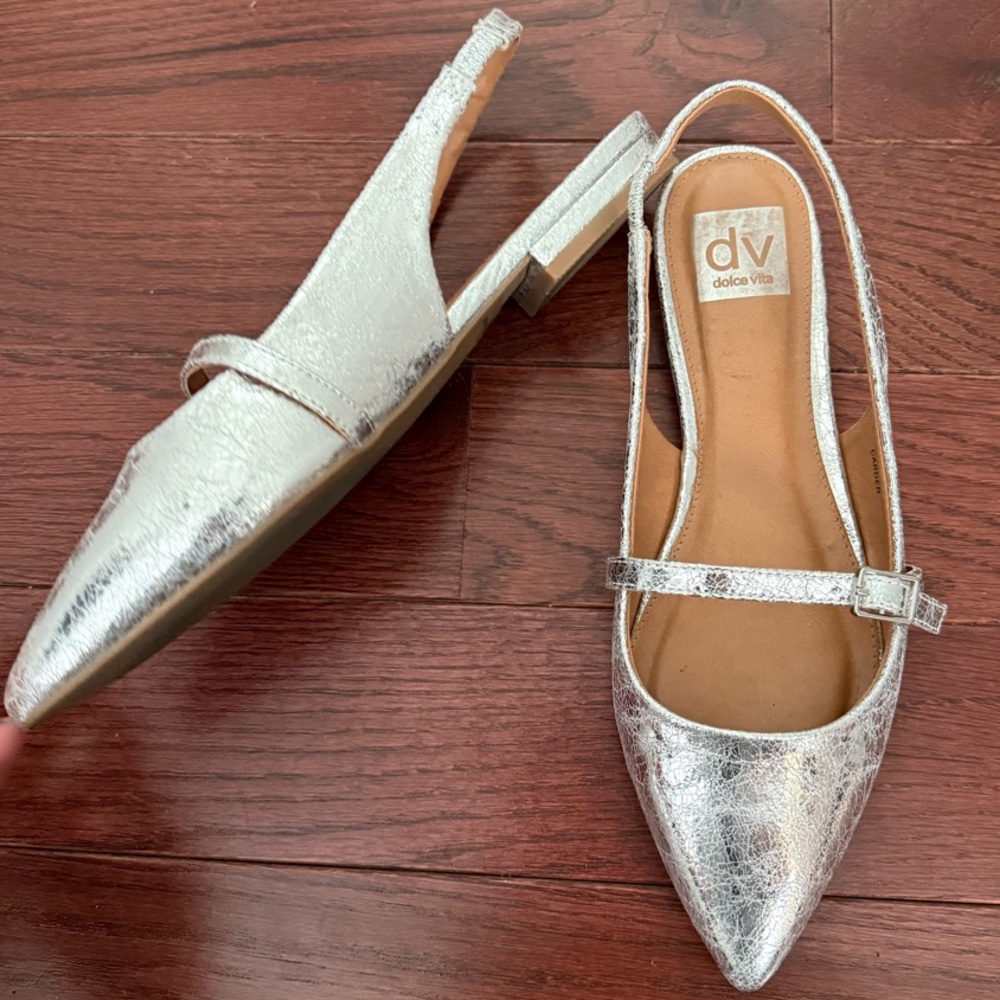 DV by Dolce Vita Women's Silver / Mettalic Slingback Flats